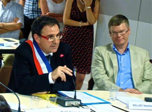 David Kimelfeld officiellement maire du 4e arrondissement de Lyon