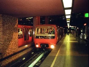 La ligne D du métro à l’arrêt entre Vaise et Saxe Gambetta