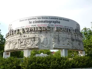 Le village cinéma ouvre ses portes mercredi dans le parc de l’institut Lumière