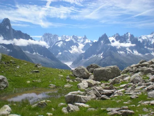 La montagne a été meurtrière samedi dans les Alpes