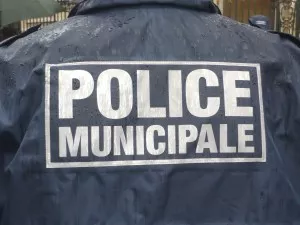 Un Lyonnais de 62 ans victime d’un faux policier