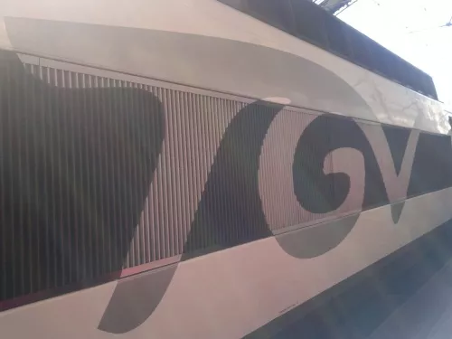 Un TGV Paris - Lyon interrompu à cause d'un colis suspect