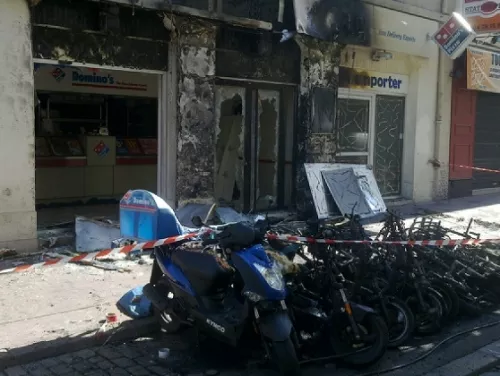 Une pizzeria du 8e arrondissement brûlée dans la nuit de jeudi à vendredi