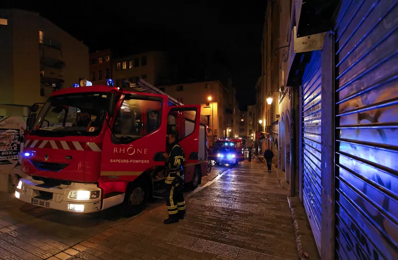 Lyon : une femme de 55 ans fait une chute du 4e &eacute;tage