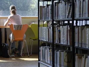 La Biblioth&egrave;que municipale de Lyon s'offre un livre d'heures pour 10 000 euros