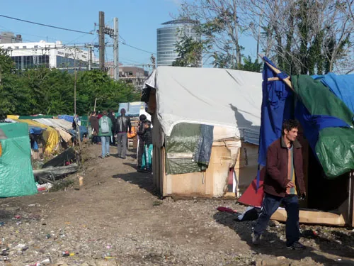 La Ligue des droits de l'homme monte au cr&eacute;neau contre les expulsions de Roms dans l'agglom&eacute;ration lyonnaise