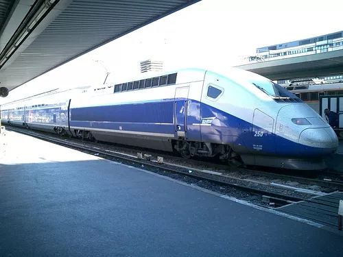 De gros retards sur la ligne TGV Paris-Lyon