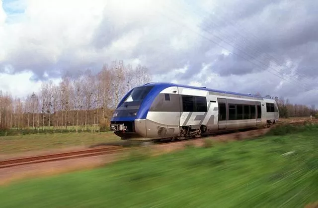 Les usagers du Lyon-Ambérieu portent plainte contre la SNCF