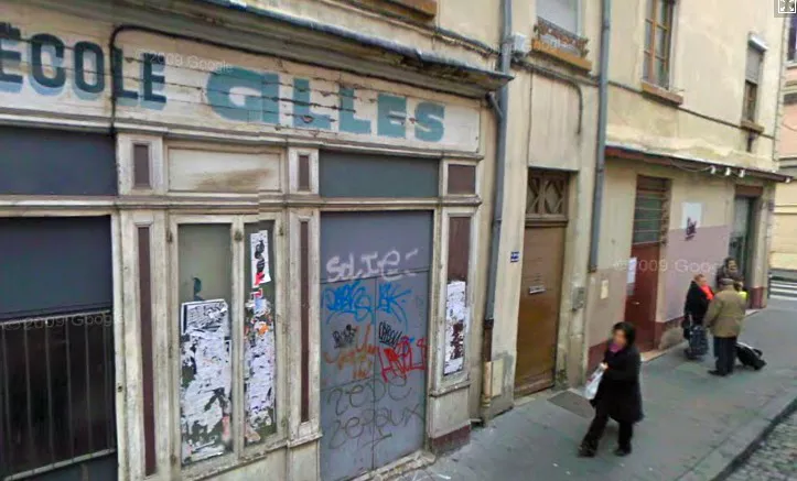 Un immeuble menace de s'effondrer dans le 7e arrondissement