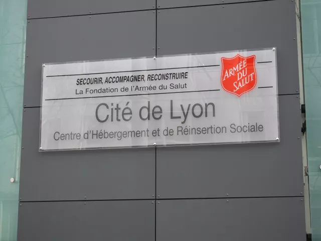 Lyon : une nouvelle "Cité" pour les plus démunis