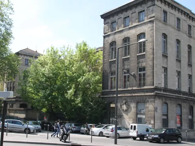 Lyon : report de la vente de l'ancien coll&egrave;ge Serin pour une somme &eacute;trangement basse
