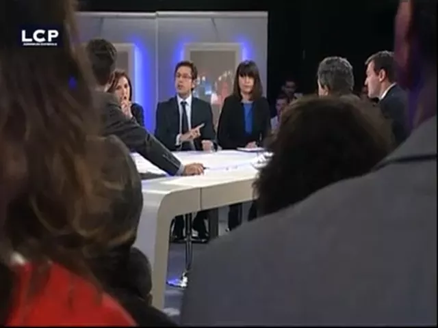 Primaires de l’UMP à Lyon : le débat laisse les autres partis perplexes