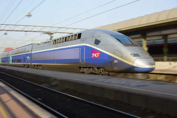 400 passagers d'un TGV bloqués pendant près de deux heures