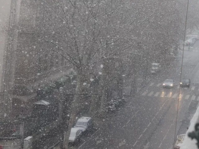 Météo : des flocons de neige sont tombés sur Lyon dimanche matin