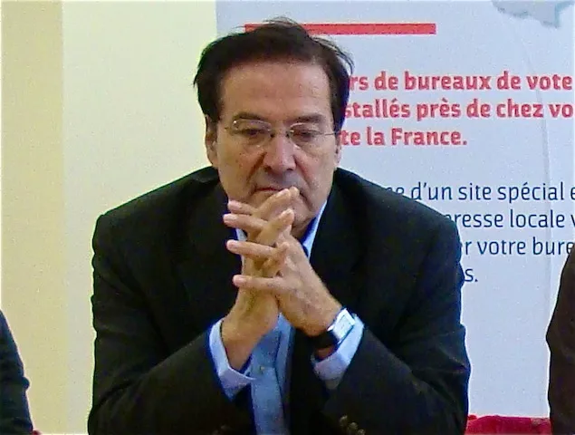 Législatives à Lyon : Pierre-Alain Muet (PS) lance sa campagne