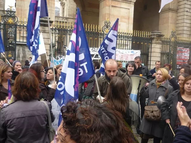 Lyon: manifestation contre les non-remplacements dans l'Education Nationale