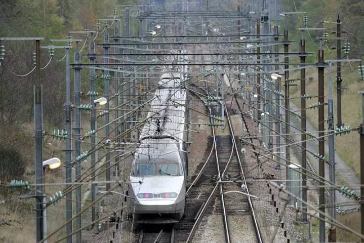 Le calvaire des 800 passagers d’un TGV Paris-Marseille