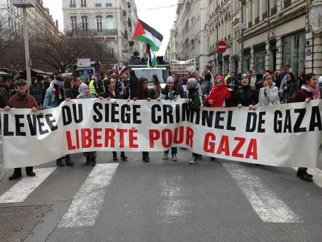 Près de 1000 personnes rassemblées à Lyon en soutien à Gaza