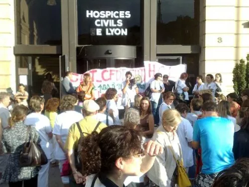 Les protestations se poursuivent aux Hospices Civils de Lyon