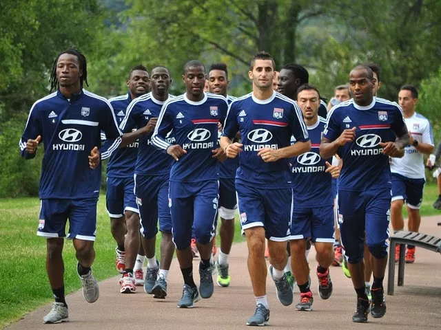 Finale de la Coupe de la Ligue OL - PSG : un groupe de 18 joueurs pour aller à Paris