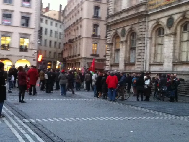 Une soixantaine de personnes réunies à Lyon pour Hugo Chavez