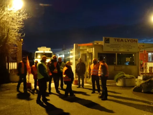 Rhône : les routiers en colère ont repris les blocages ce mercredi