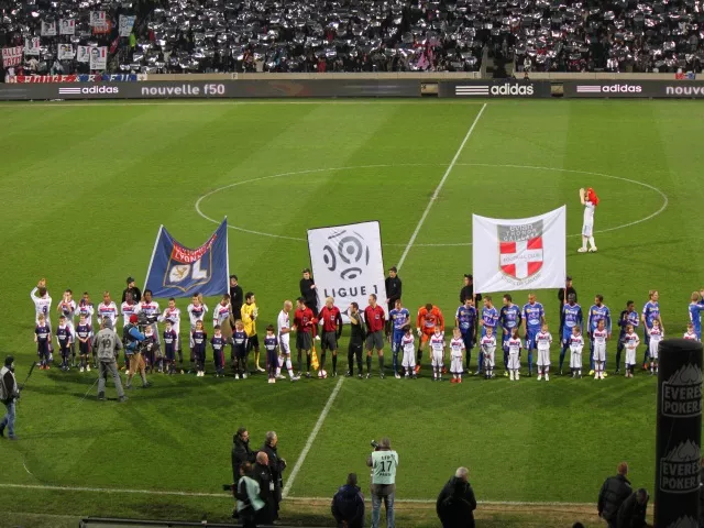Ligue 1 : Un point c'est tout pour l'OL à Evian (vidéo)