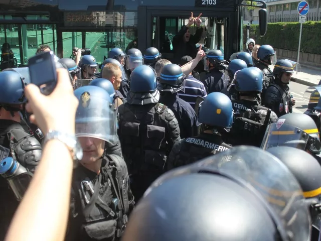 Lyon : 70 interpellations de militants d'extr&ecirc;me-droite
