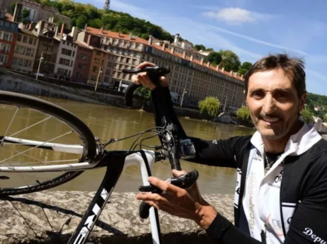 Après avoir survécu à une leucémie, un Lyonnais part sur les routes du 1er Tour de France