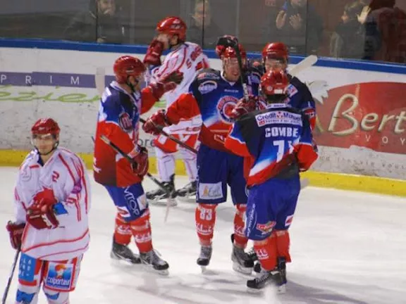 Play-offs : le Lyon Hockey Club décroche une place en finale