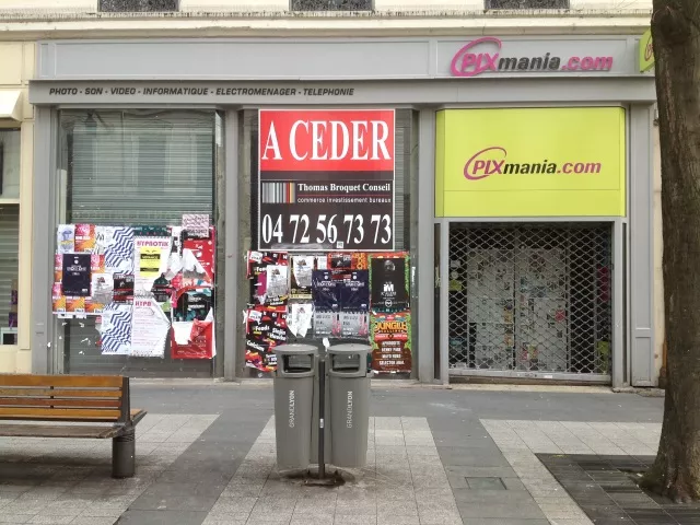 Municipales à Lyon : Gérard Collomb a choisi son local de campagne