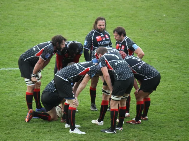 Battu par Oyonnax (28-10), le LOU Rugby officiellement rel&eacute;gu&eacute; en Pro D2
