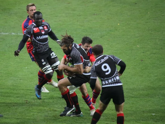 Le LOU Rugby veut poursuivre sur sa lancée samedi face à Tarbes
