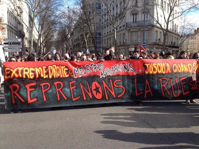700 personnes réunies à Lyon samedi après-midi contre le fascisme et ses violences