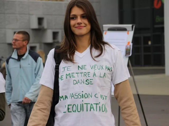 Equitation : manifestation contre la TVA à taux plein devant Eurexpo