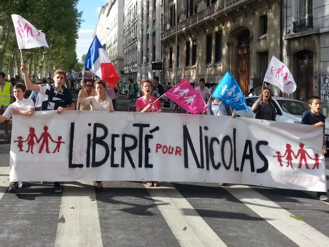 Mariage pour tous : près de 1500 opposants dans les rues de Lyon dimanche soir