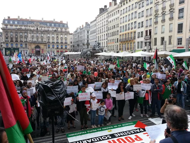Plus de 600 personnes réunies à Lyon pour soutenir le peuple palestinien