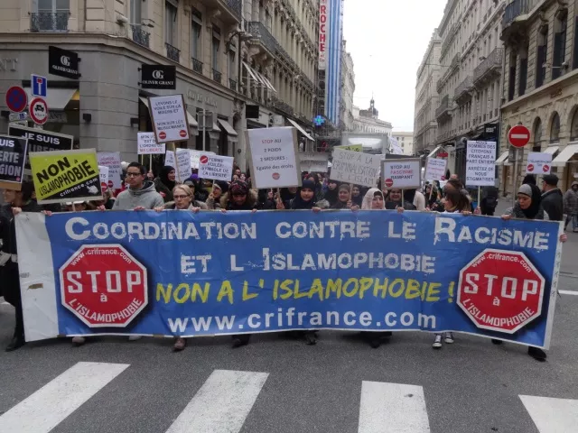 Lyon : plus de 200 personnes ont marché contre l'islamophobie