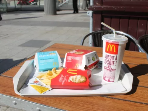 Un McDonald's transformé en plaque tournante de la drogue près de Lyon