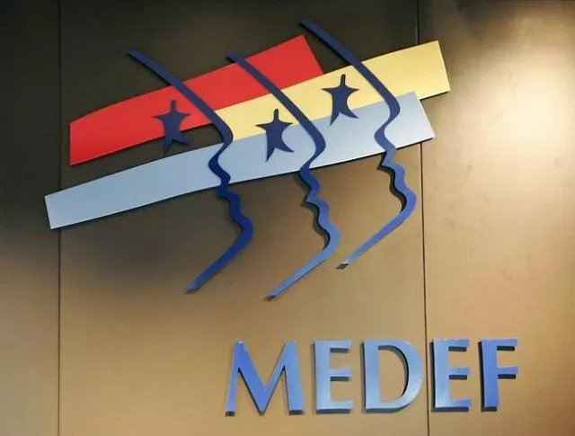 Les cinq candidats à la présidence du Medef débattent à Lyon ce mercredi