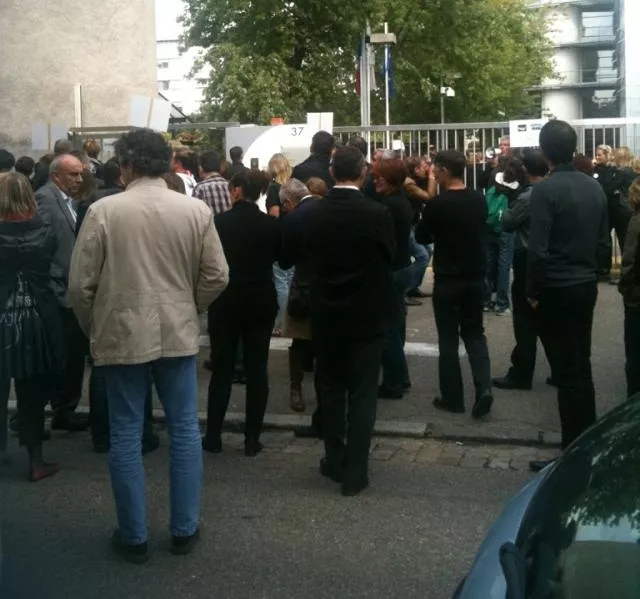 Merck : des centaines d'employés cessent le travail à Lyon