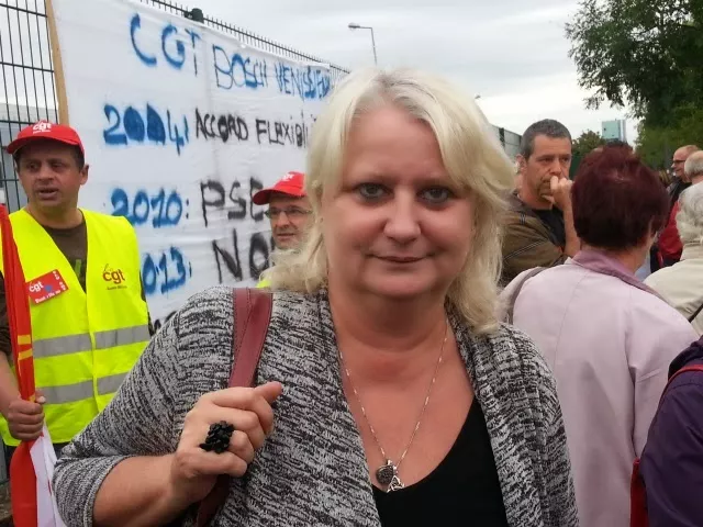 Voitures brûlées à Vénissieux : la maire Michèle Picard dénonce "des actes incompréhensibles"