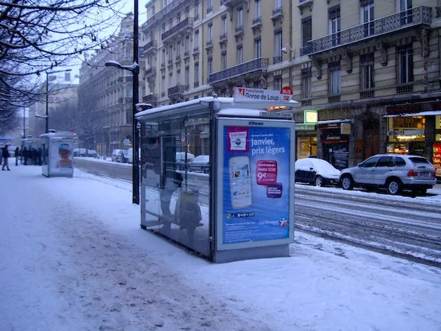 Neige à Lyon : retour à la normale mardi sur le réseau de surface des TCL
