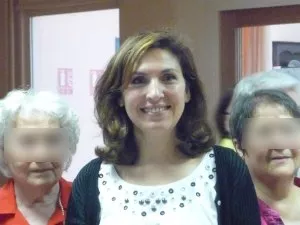 Nora Berra rend visite aux personnes âgées à Villeurbanne