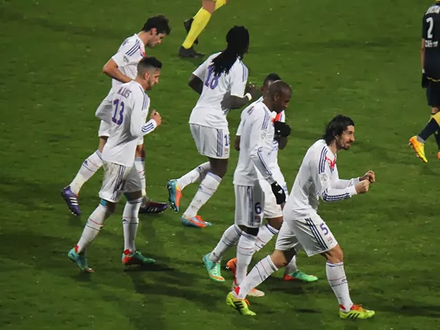L'OL offre au PSG sa seconde défaite de la saison (1-0) - VIDEO