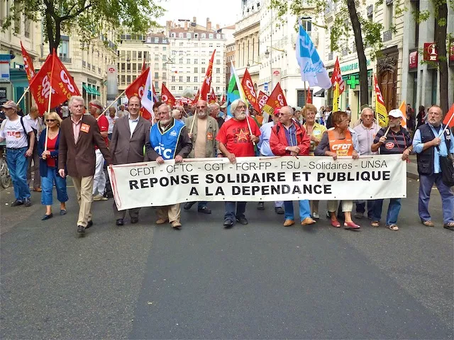 Retraités: entre 700 et 2000 manifestants à Lyon