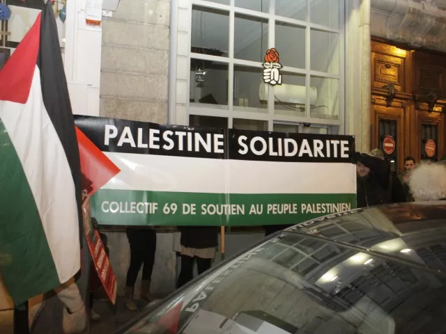 Un rassemblement pour la libération de Georges Abdallah devant le PS du Rhône