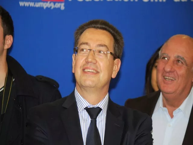 Grand Lyon : Cochet veut devenir le nouveau patron de l'UMP à la place de Buffet