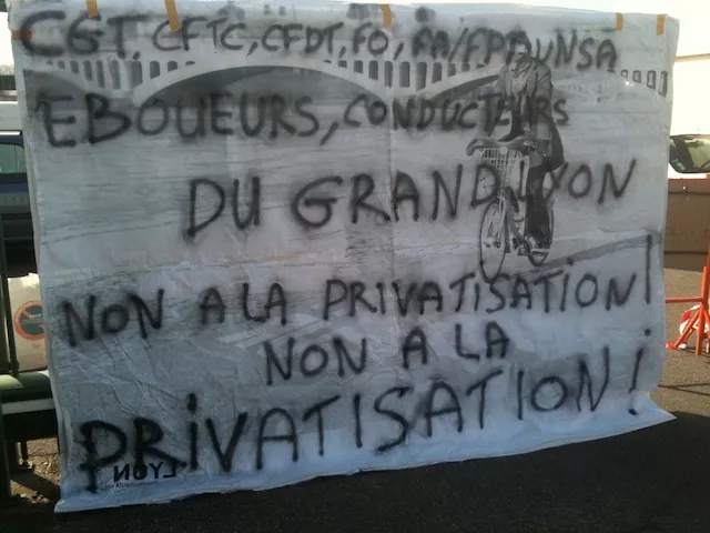 Grève des éboueurs à Lyon: toujours pas de sortie de crise