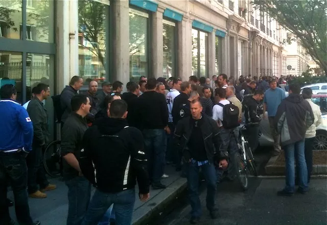 Manifestation spontanée des policiers à Lyon : 150 agents devant la préfecture du Rhône